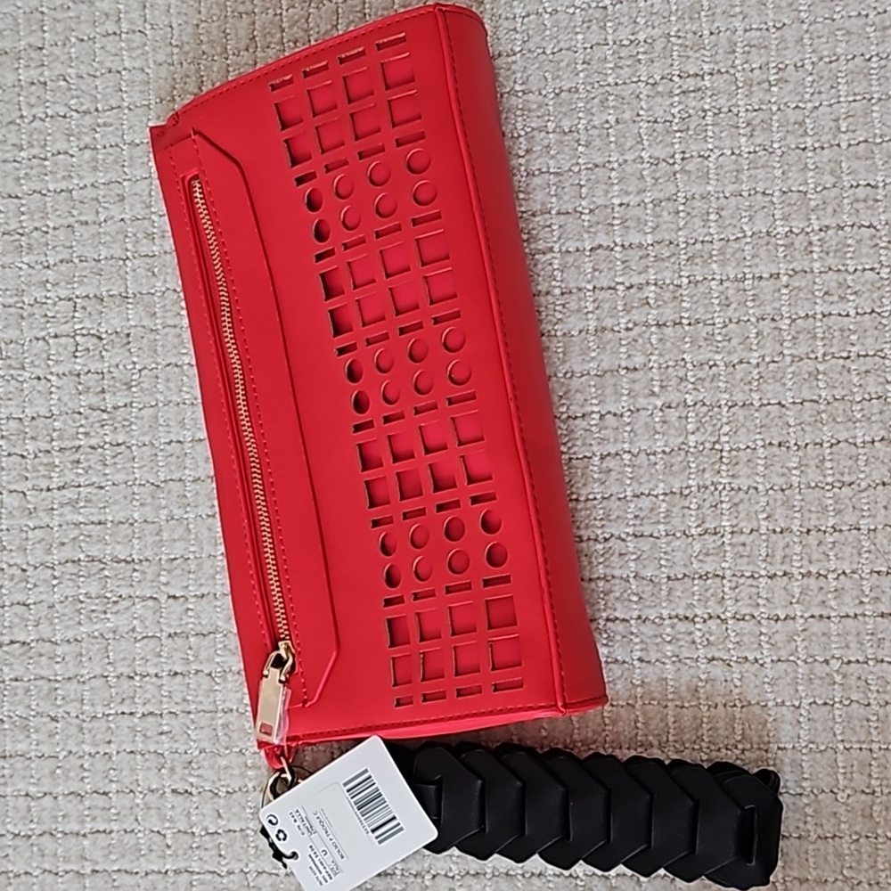 MANGO CLUTCH